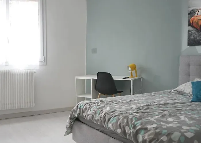 - Duguesclin アパート ル・アーヴル